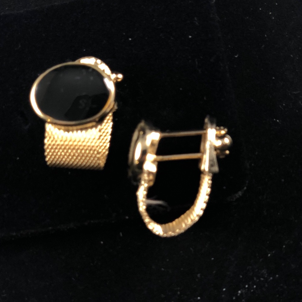 Never worn, vintage 14KT  layered mesh cuff links